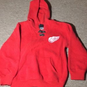 Boys Detroit red wings hoodie